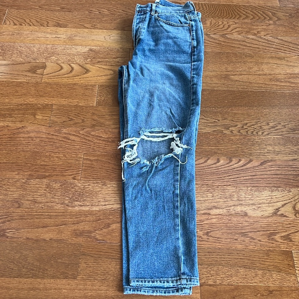 Pacsun ultra high rise slim sz 26 button fly jeans with distressing left knee